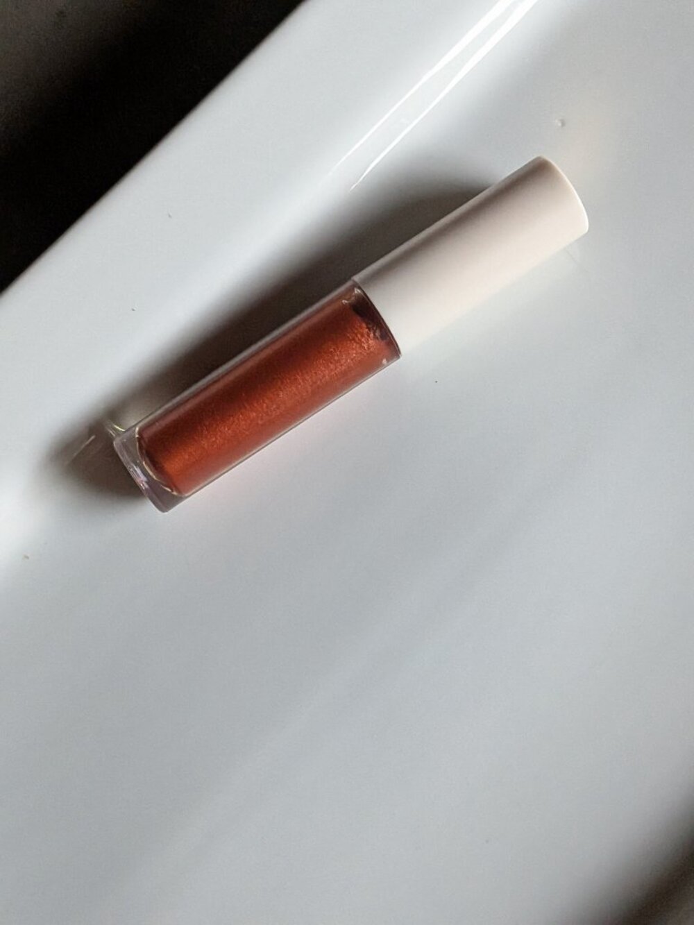 Violette FR Yeux Paint |  Color: Cuivre de l’Aube – copper dawn